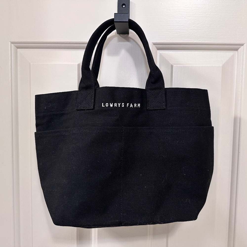 *BNWOT* Lowrys Farm Canvas tote
